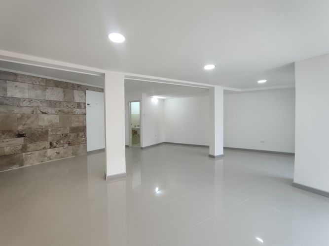 Local en arriendo en Caobos, Cúcuta, 42 m² · foto 2 de 5
