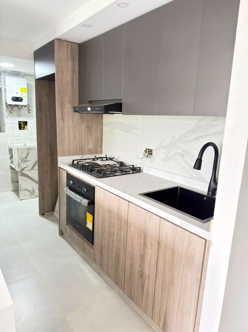 Apartamento de 2 alcobas en venta en Guayanas, Floridablanca, 55 m² · foto 3 de 19