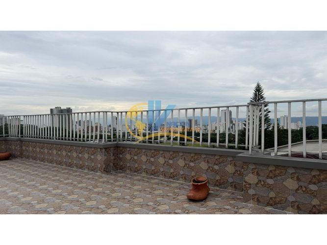 Apartamento de 3 alcobas en venta en Los Pinos, Bucaramanga, 187 m² · foto 11 de 11