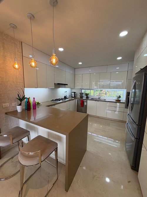 Apartamento de 3 alcobas en venta en Bellavista, Cali, 204 m² · foto 7 de 15