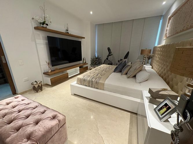 Apartamento de 3 alcobas en venta en Bellavista, Cali, 204 m² · foto 9 de 15