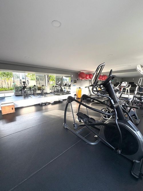 Apartamento de 3 alcobas en venta en Bellavista, Cali, 204 m² · foto 14 de 15