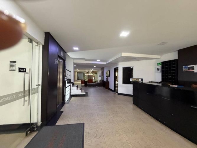 Apartaestudio en venta en Chapinero, Bogotá, 30 m² · foto 3 de 15