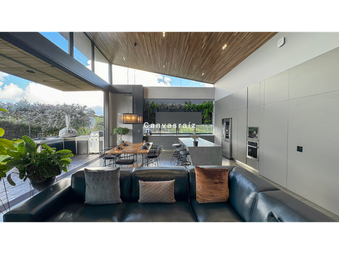 Casa de 4 alcobas en venta en Las Palmas, Envigado, 488 m² · foto 4 de 19