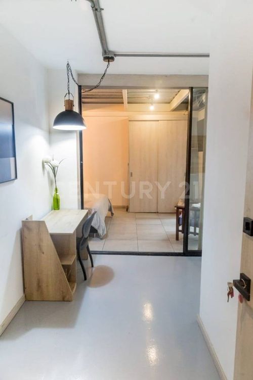 Apartaestudio en arriendo en El Poblado, Medellín, 50 m² · foto 3 de 15