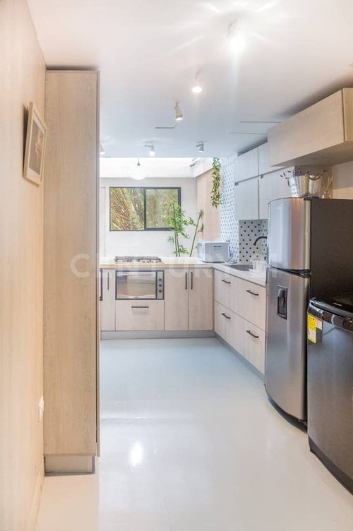 Apartaestudio en arriendo en El Poblado, Medellín, 50 m² · foto 5 de 15