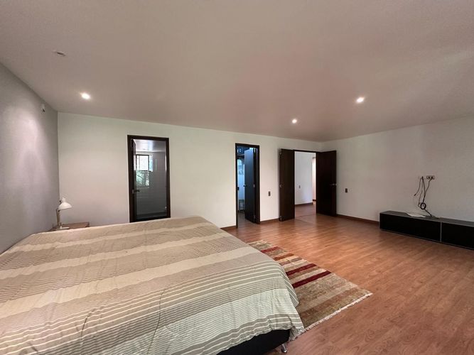 Apartamento de 2 alcobas en arriendo en El Poblado, Medellín, 150 m² · foto 11 de 17