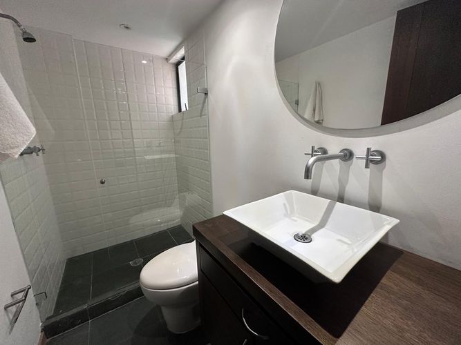 Apartamento de 2 alcobas en arriendo en El Poblado, Medellín, 150 m² · foto 16 de 17