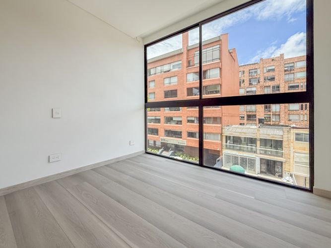 Apartamento de 2 alcobas en venta en Chico, Bogotá, 92 m² · foto 8 de 9