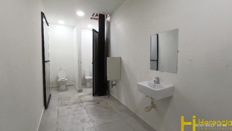 Bodega en arriendo en Tenche, Medellín, 1700 m² · foto 20 de 24