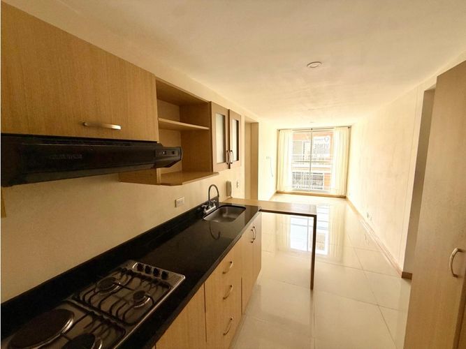 Apartamento de 3 alcobas en venta en La Ceja, 56 m² · foto 2 de 12