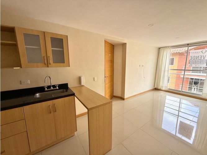Apartamento de 3 alcobas en venta en La Ceja, 56 m² · foto 11 de 12