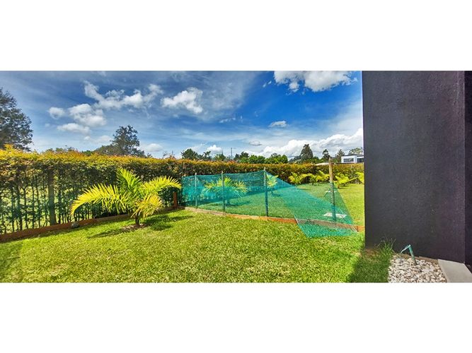 Casa de 6 alcobas en venta en Llano Grande, Rionegro, 800 m² · foto 9 de 24