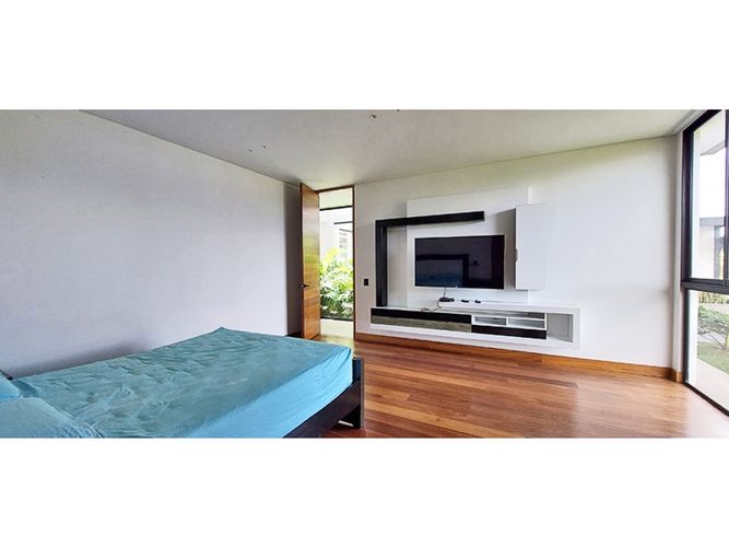 Casa de 6 alcobas en venta en Llano Grande, Rionegro, 800 m² · foto 15 de 24