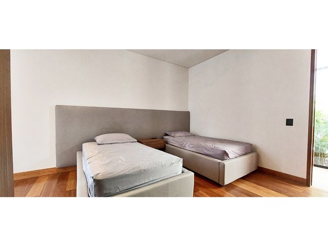 Casa de 6 alcobas en venta en Llano Grande, Rionegro, 800 m² · foto 17 de 24