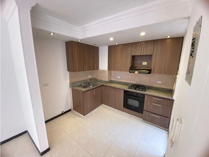 Casa de 4 alcobas en venta en Valle Del Lili, Cali, 165 m² · foto 3 de 23