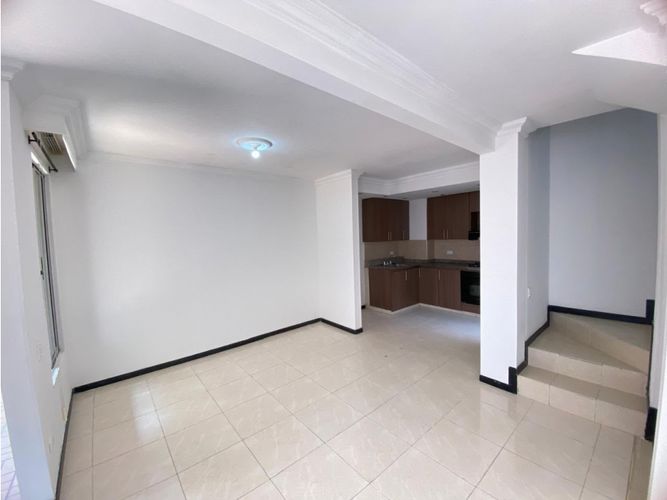 Casa de 4 alcobas en venta en Valle Del Lili, Cali, 165 m² · foto 6 de 23