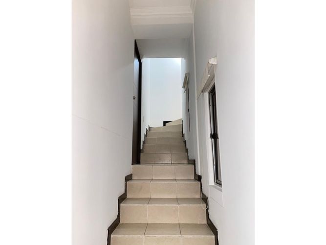 Casa de 4 alcobas en venta en Valle Del Lili, Cali, 165 m² · foto 8 de 23
