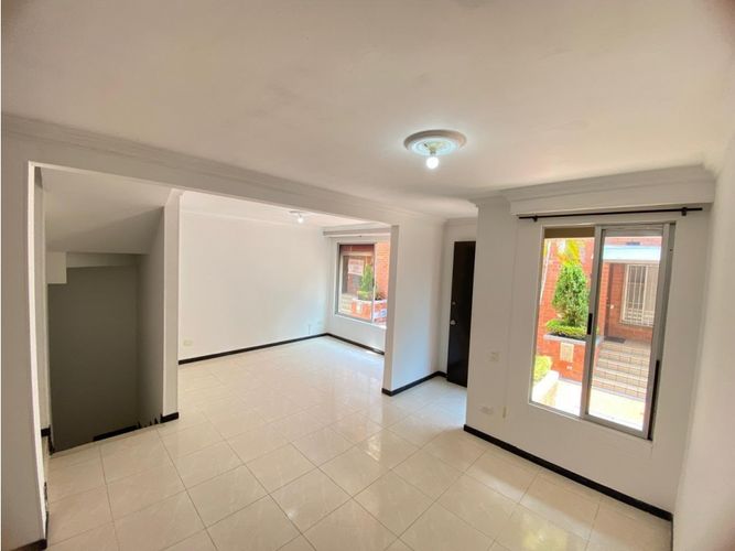 Casa de 4 alcobas en venta en Valle Del Lili, Cali, 165 m² · foto 11 de 23