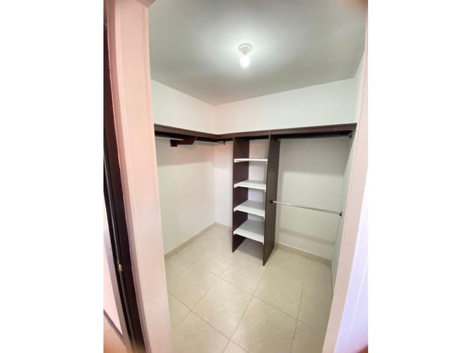 Casa de 4 alcobas en venta en Valle Del Lili, Cali, 165 m² · foto 16 de 23