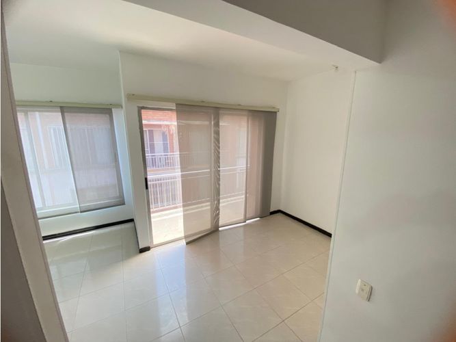 Casa de 4 alcobas en venta en Valle Del Lili, Cali, 165 m² · foto 17 de 23