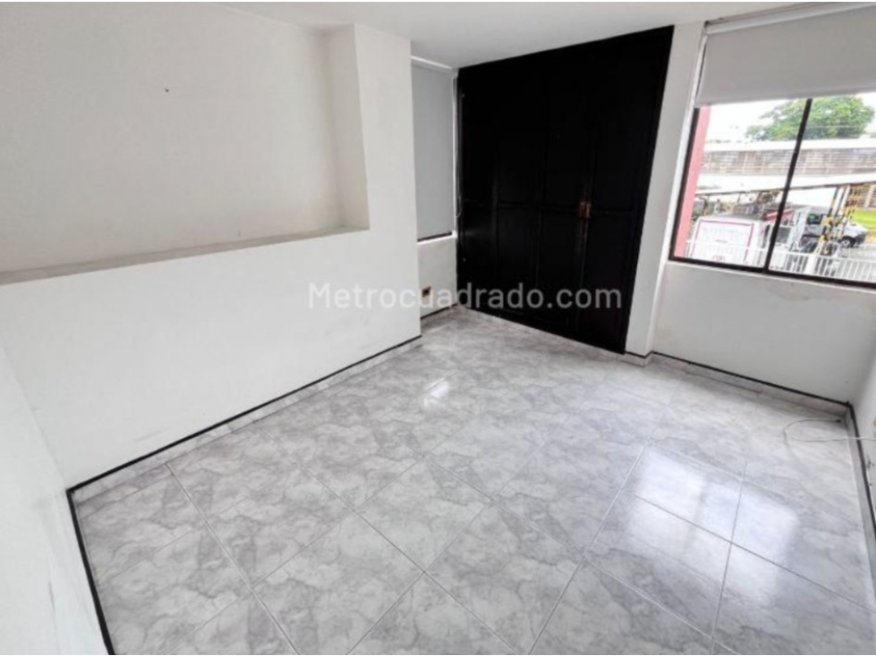 Apartamento en venta en Portal De La Colonia, Armenia · foto 4 de 11