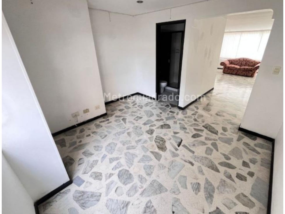 Apartamento en venta en Portal De La Colonia, Armenia · foto 8 de 11