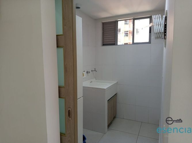 Apartamento de 3 alcobas en arriendo en Loma Del Esmeraldal, Envigado, 100 m² · foto 15 de 17