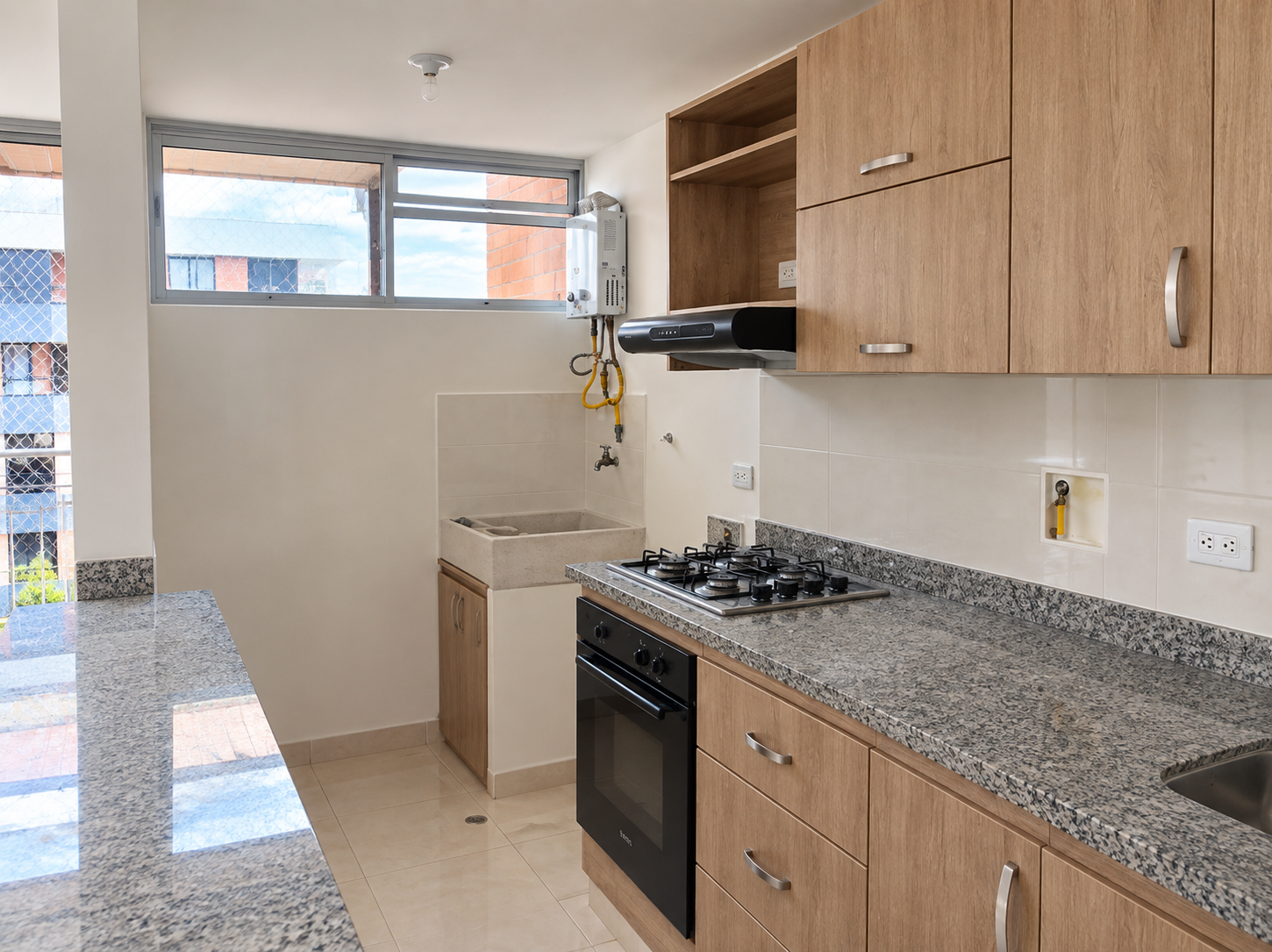 Apartamento en arriendo en Belén, Medellín · foto 2 de 17