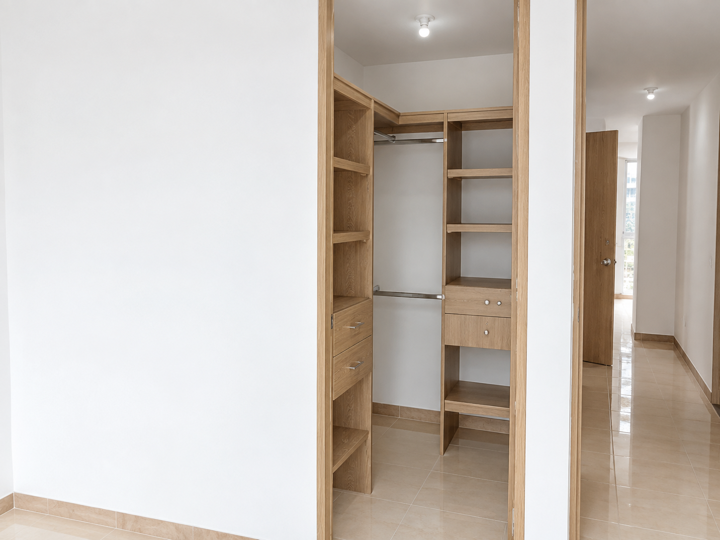 Apartamento en arriendo en Belén, Medellín · foto 8 de 17