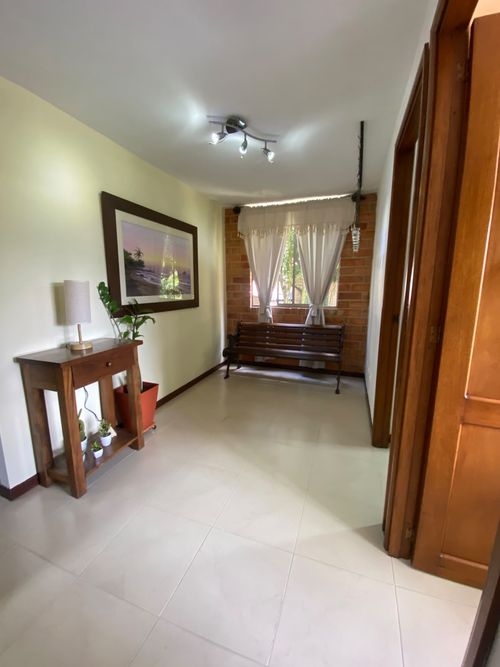 Apartamento de 3 alcobas en venta en Gascuña, Envigado, 87 m² · foto 8 de 24