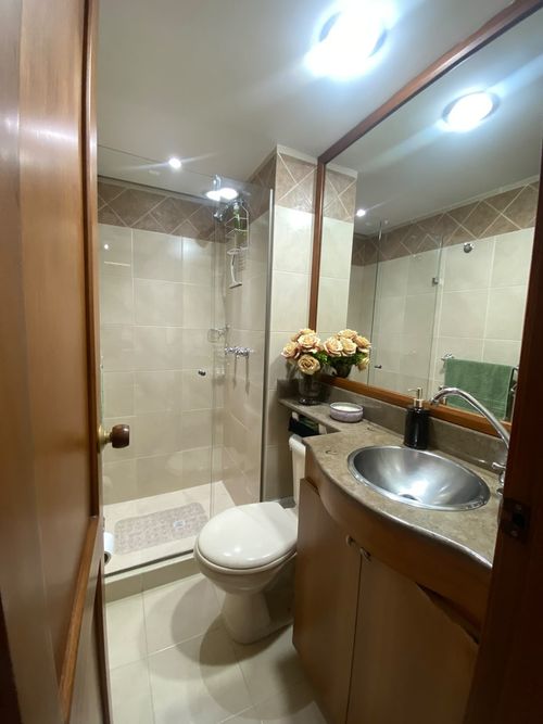 Apartamento de 3 alcobas en venta en Gascuña, Envigado, 87 m² · foto 16 de 24