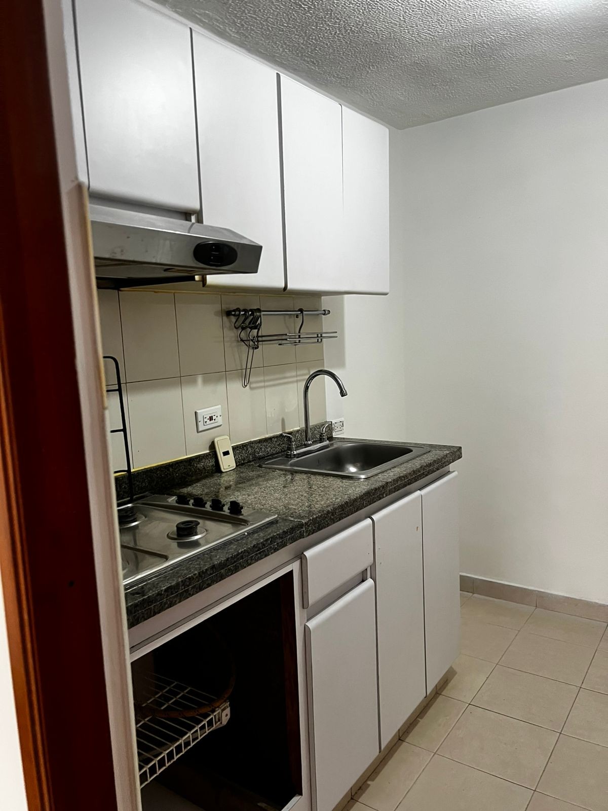 Apartamento en venta en Hayuelos, Bogotá · foto 4 de 19