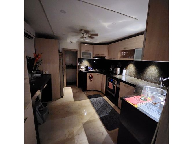 Casa de 10 alcobas en venta en Villa Santos, Barranquilla, 750 m² · foto 9 de 18
