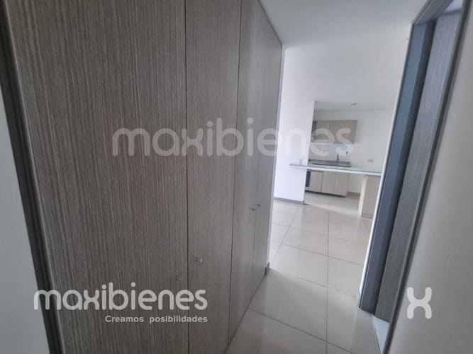 Apartamento de 3 alcobas en arriendo en Virgen Del Carmen, Sabaneta, 75 m² · foto 6 de 11