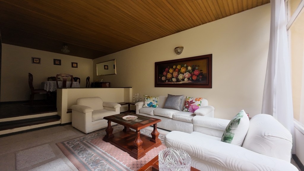 Casa en venta en Cedritos, Bogotá · foto 2 de 24