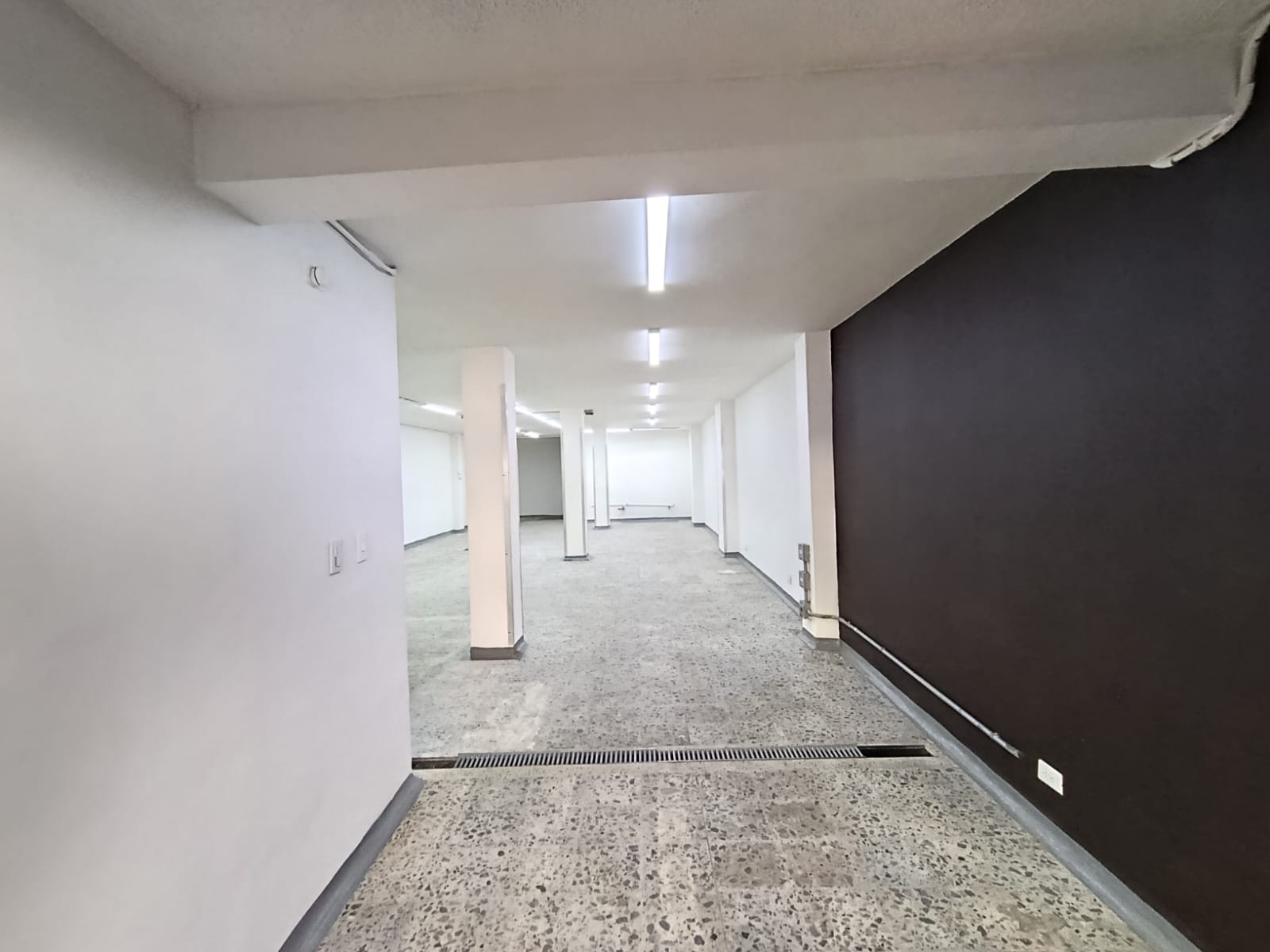 Retail space for rent in Entreamigos, Sabaneta