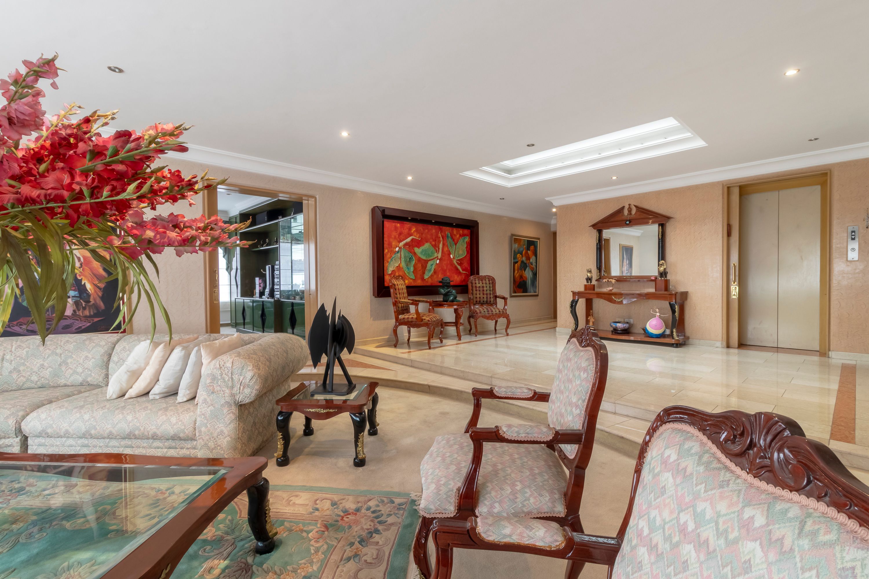 Apartamento en venta en La Carolina, Bogotá · foto 4 de 20