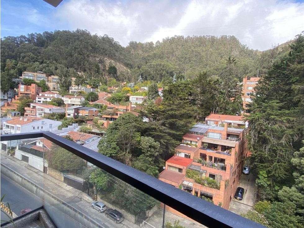 Apartamento en venta en El Refugio, Bogotá · foto 2 de 24