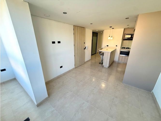 Apartamento de 3 alcobas en venta en La Ceja, 67 m² · foto 2 de 12