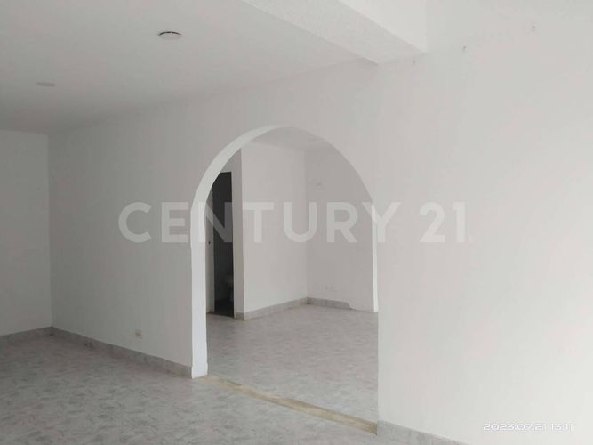 Casa de 4 alcobas en venta en Barzal Alto, Villavicencio, 435 m² · foto 6 de 15
