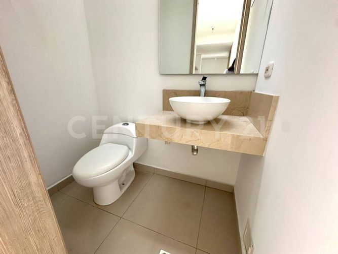 Casa de 3 alcobas en venta en Samanes Del Castillo, Jamundí, 171 m² · foto 13 de 16