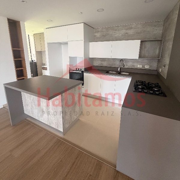 Apartamento en Arriendo en Las brujas, Envigado en Las Brujas