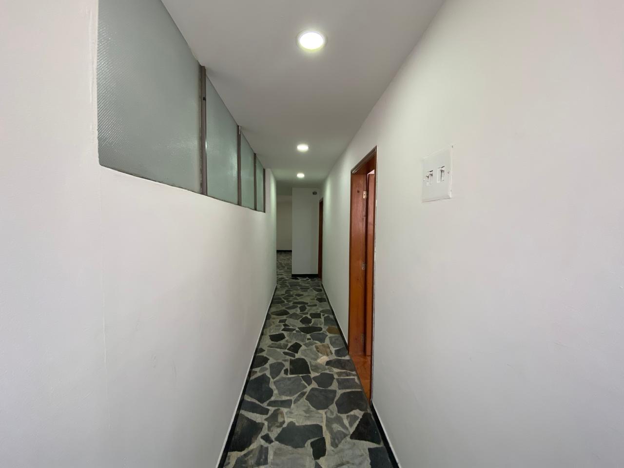 Casa en venta en Centro Fontibon, Bogotá · foto 2 de 24