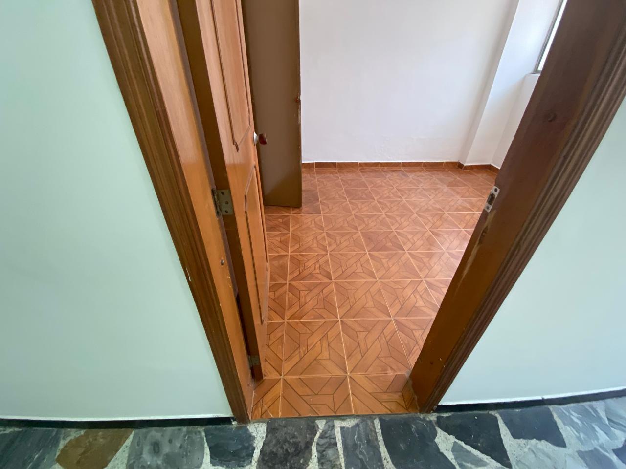 Casa en venta en Centro Fontibon, Bogotá · foto 3 de 24