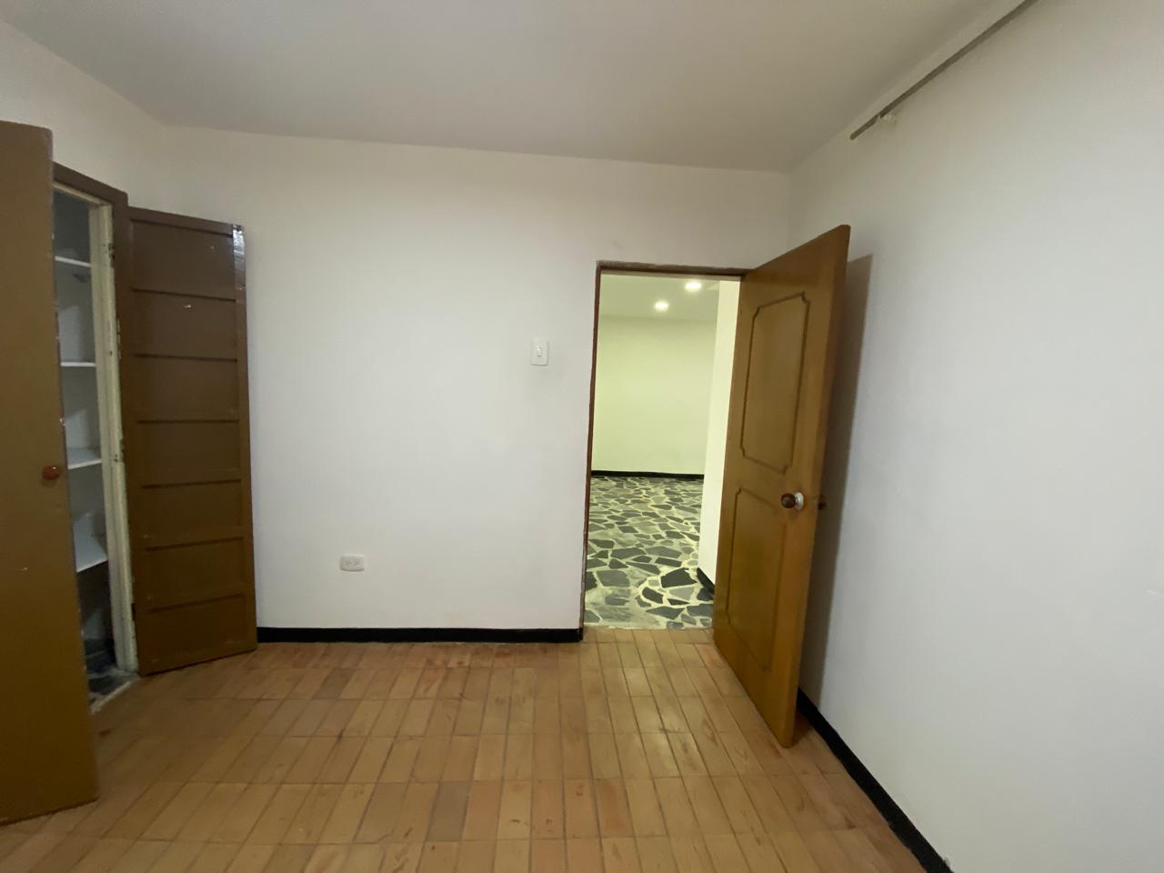 Casa en venta en Centro Fontibon, Bogotá · foto 12 de 24