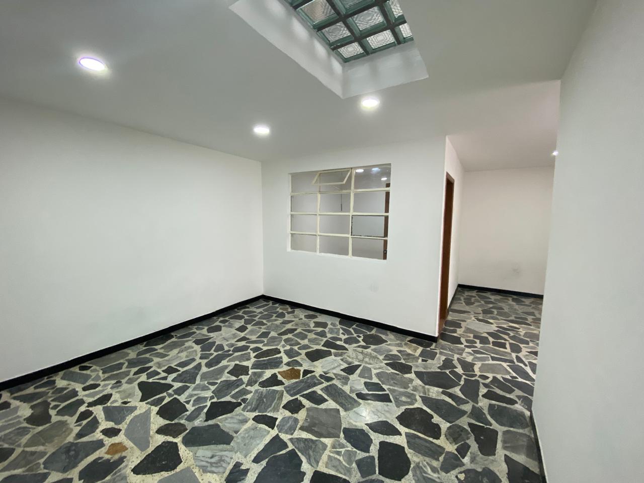 Casa en venta en Centro Fontibon, Bogotá · foto 13 de 24