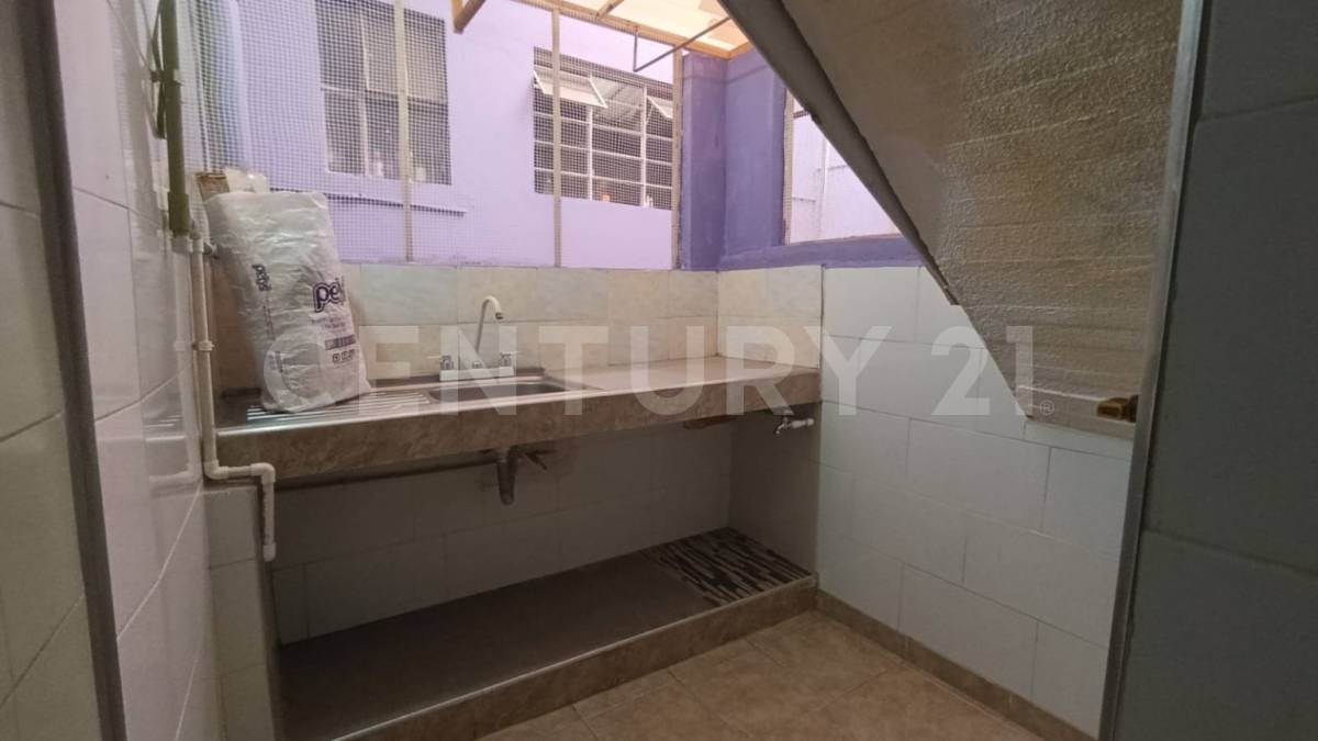 Casa en venta en San Isidro, Bogotá · foto 7 de 18