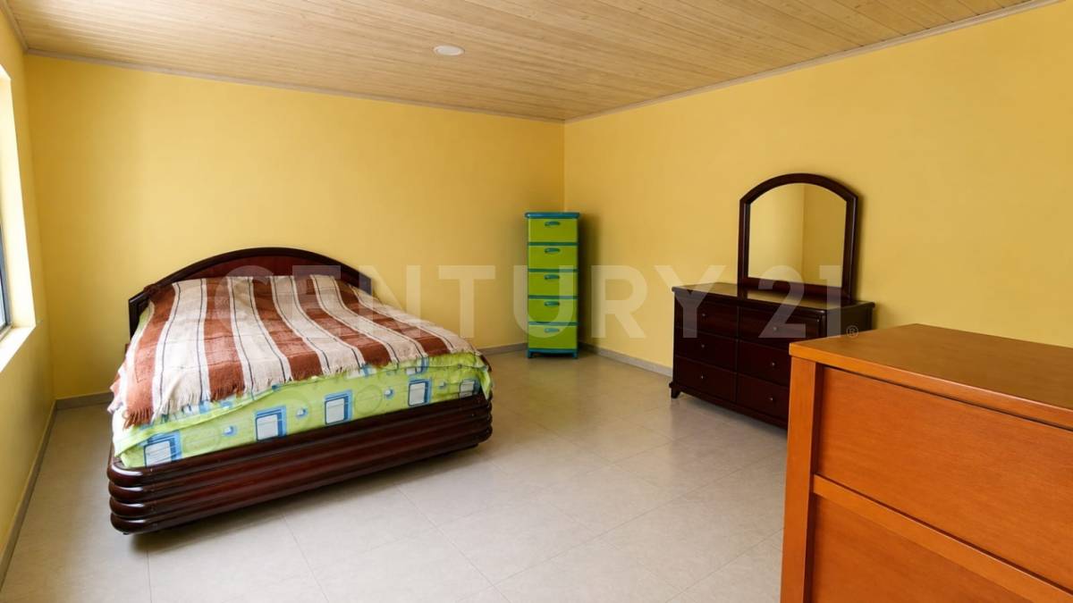 Casa en venta en San Isidro, Bogotá · foto 10 de 18