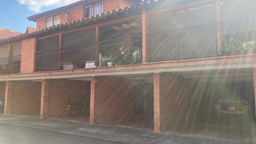 Casa de 4 alcobas en venta en Ciudad Jardin, Cali, 140 m² · foto 6 de 24
